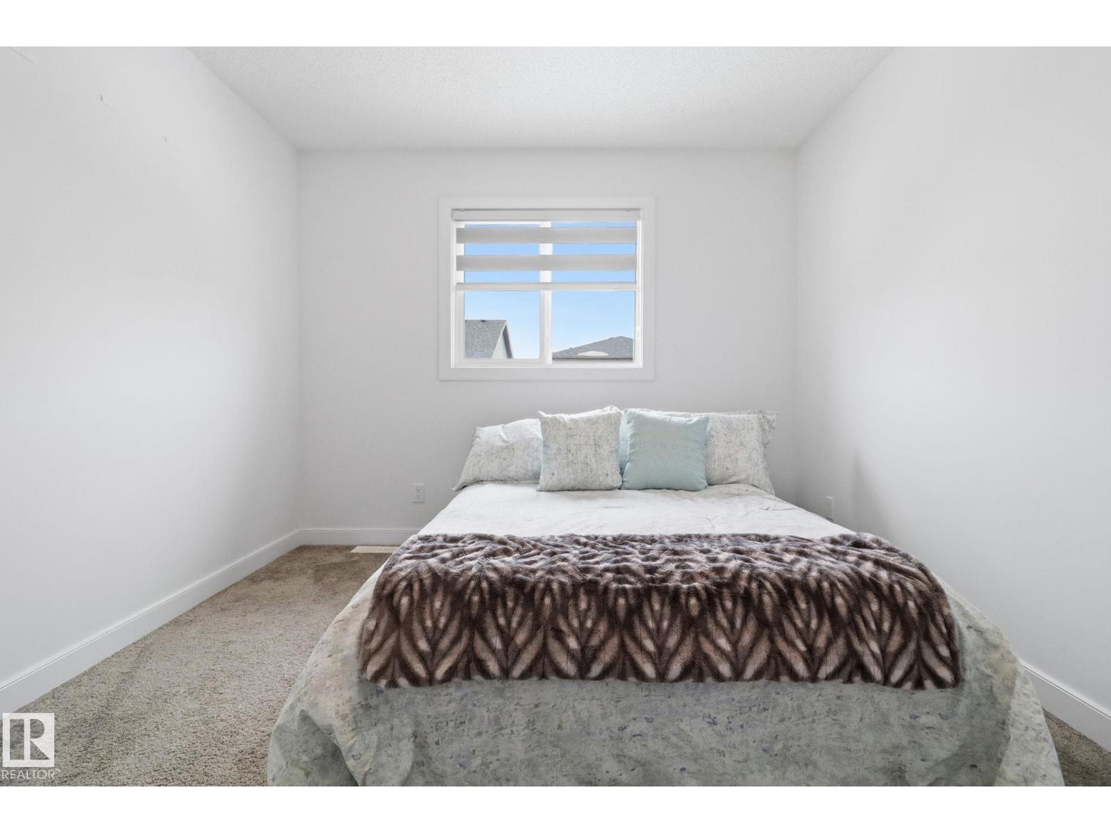3234 CHERNOWSKI WY SW - 21