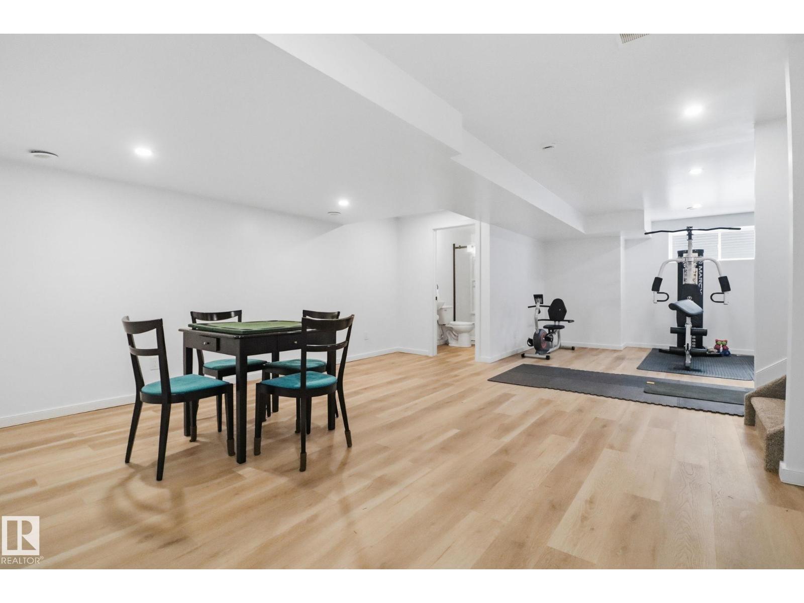 3234 CHERNOWSKI WY SW - 28
