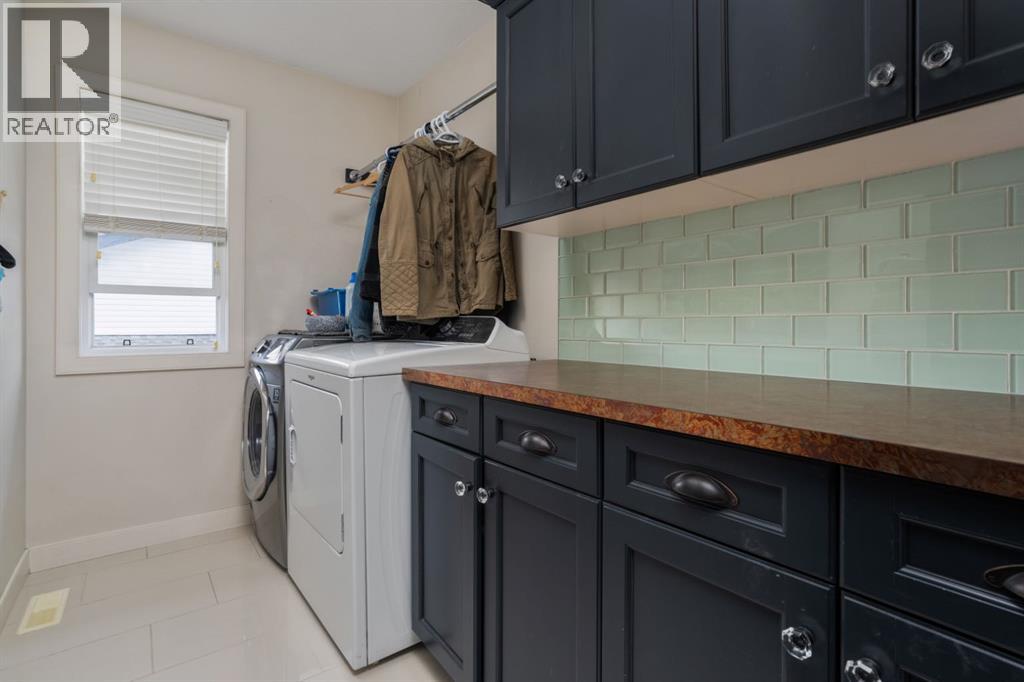 5215 35 Avenue - 27