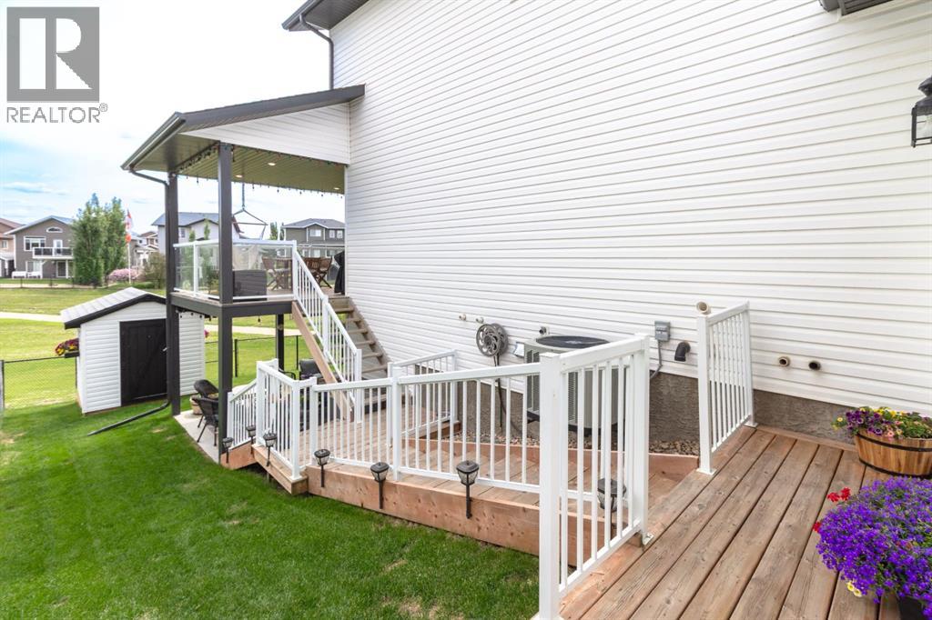 5215 35 Avenue - 41