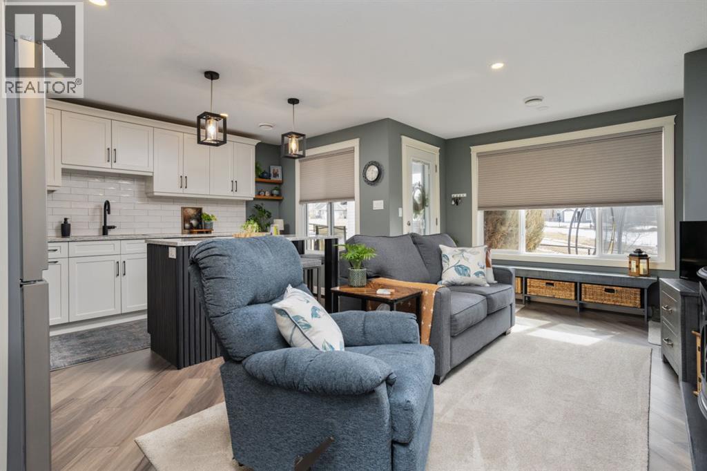 5215 35 Avenue - 34