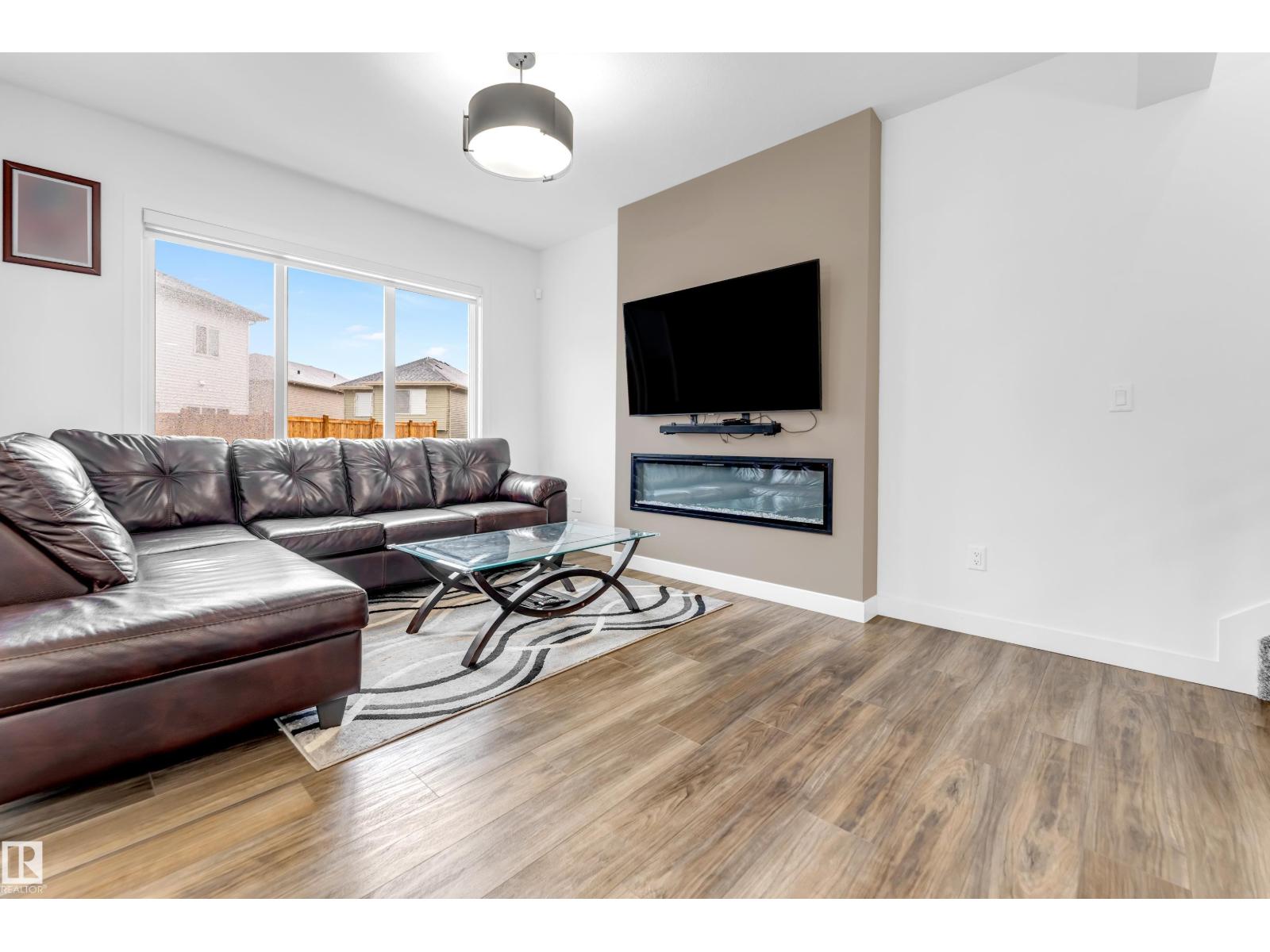 1336 11 AV NW - 26