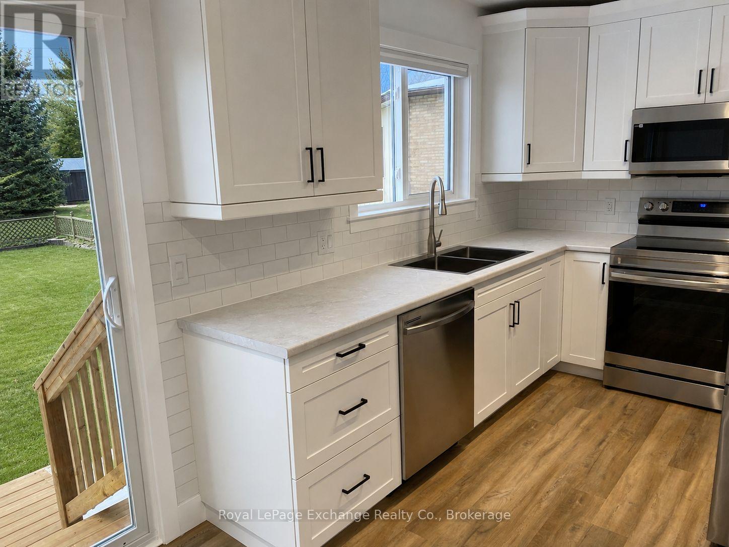 390 13TH ST A STREET, Hanover — photo 3