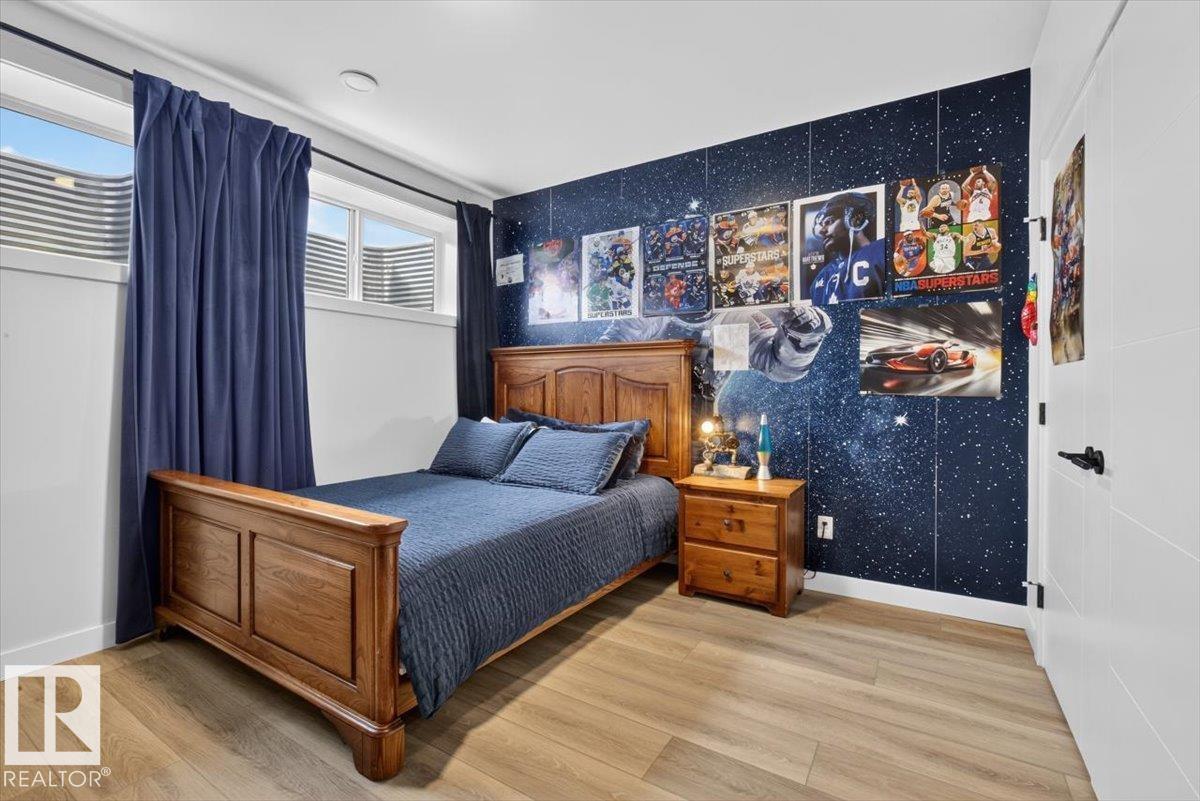 24 MAPLE CR — photo 48