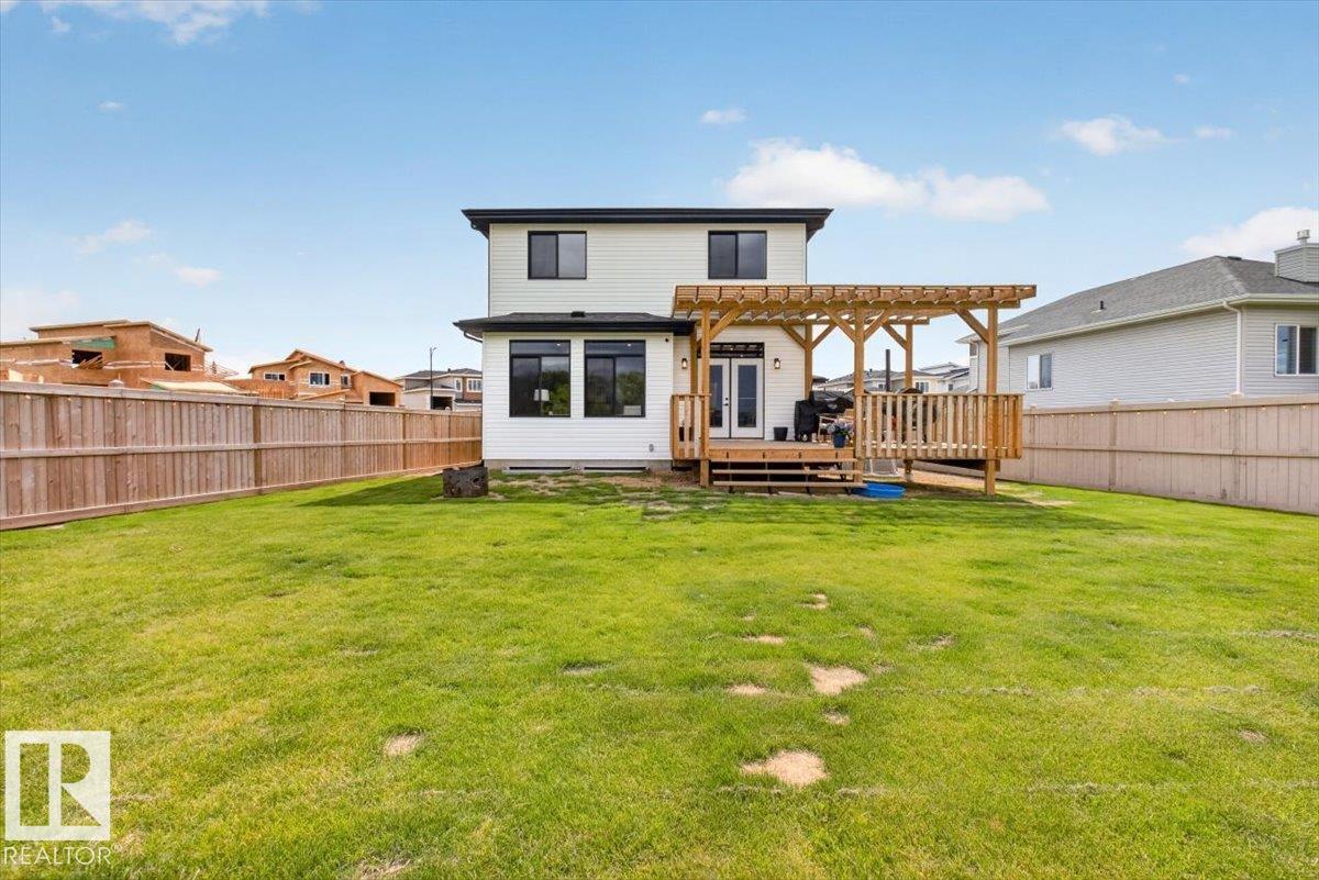 24 MAPLE CR — photo 55