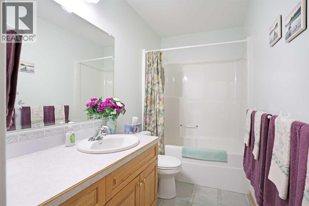 47 Park Place W - 27