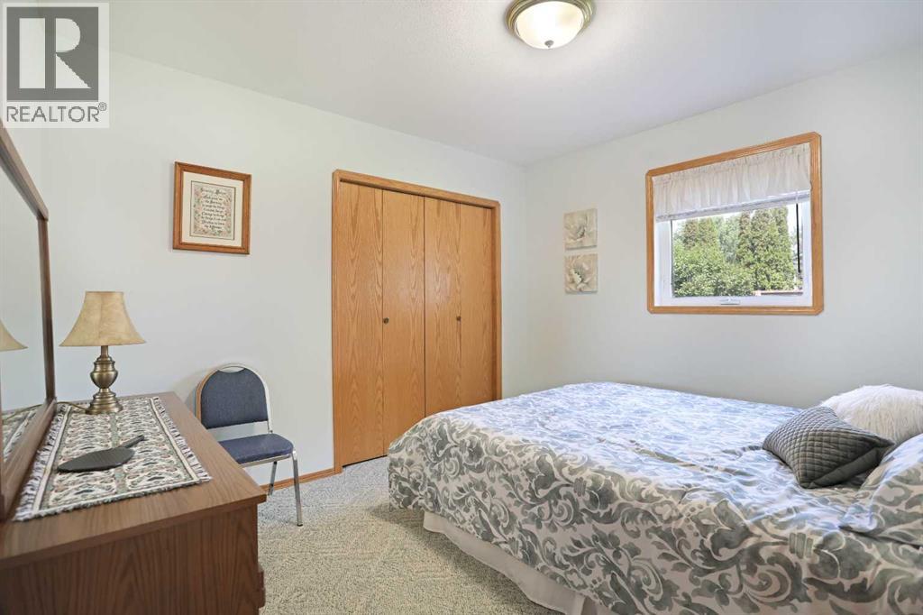 47 Park Place W - 34