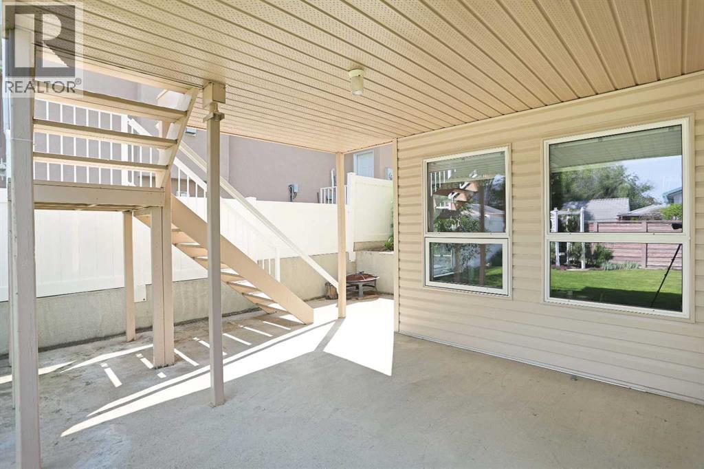 47 Park Place W - 50