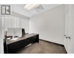 29 - 1 Whitmore Road, Vaughan, ON L4L8G4 Photo 7