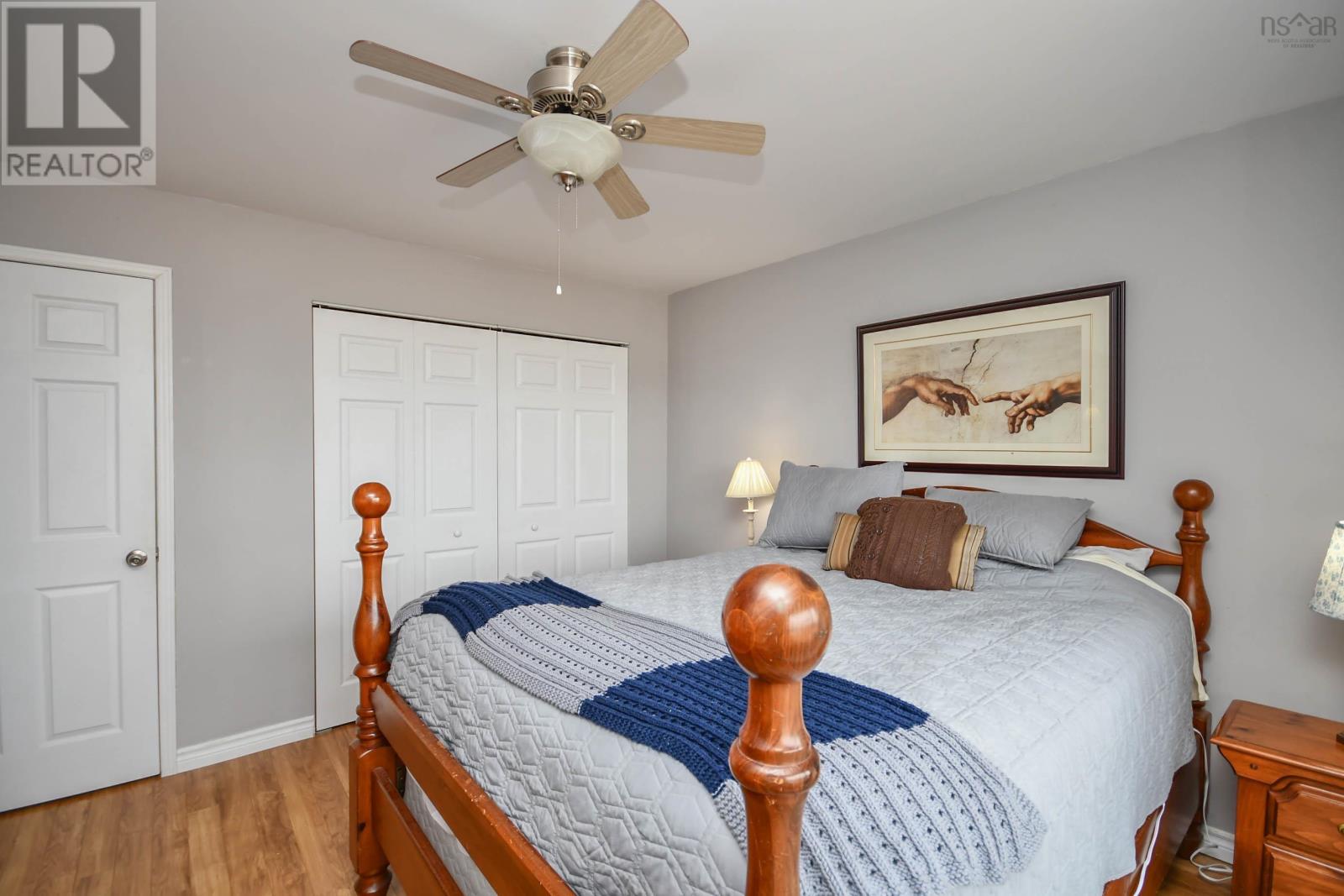 5881 Gainsborough Place - 24