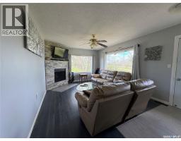 229 Calgary Street, Ernfold, SK S0H1K0 Photo 7