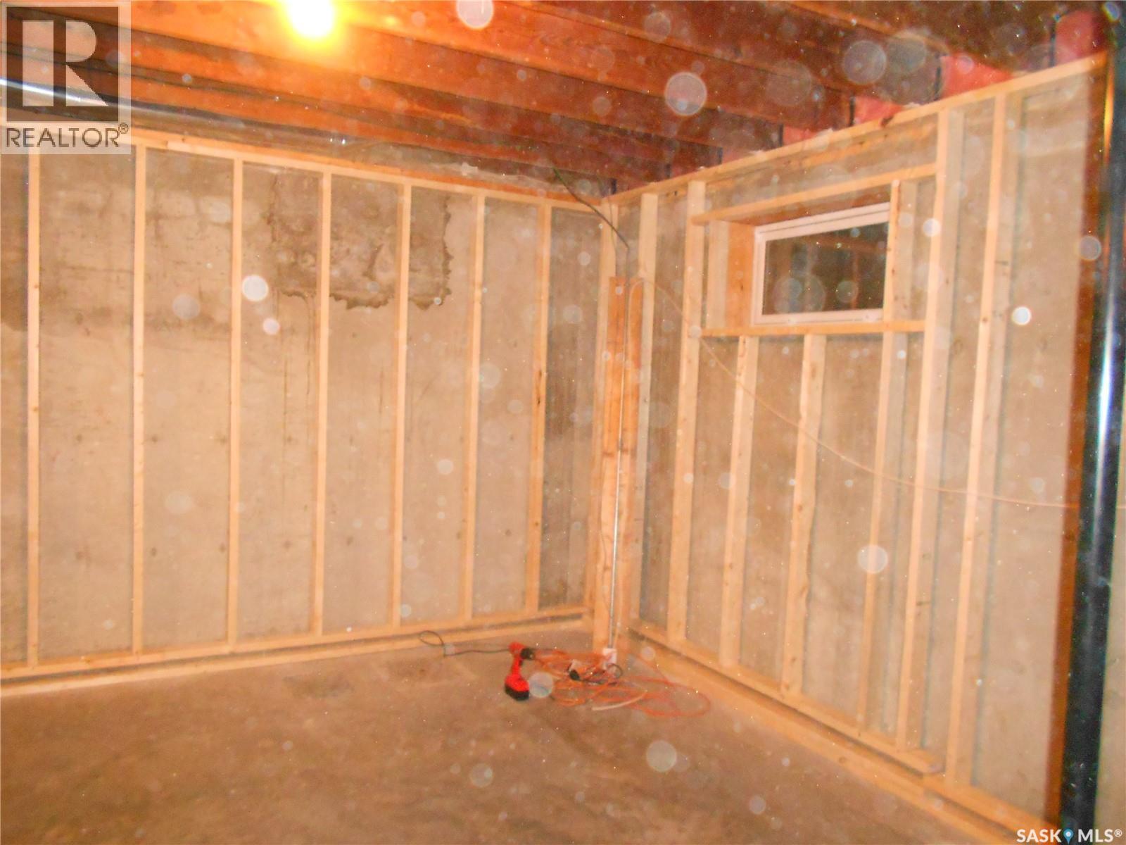341 Lorne STREET — photo 40