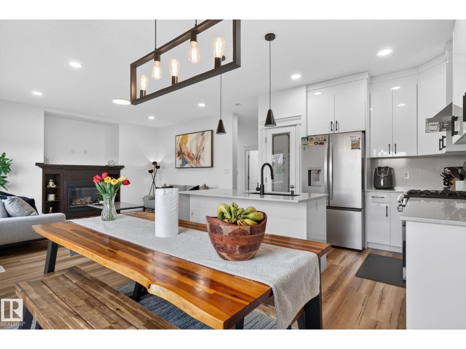 9628 221 ST NW - 15