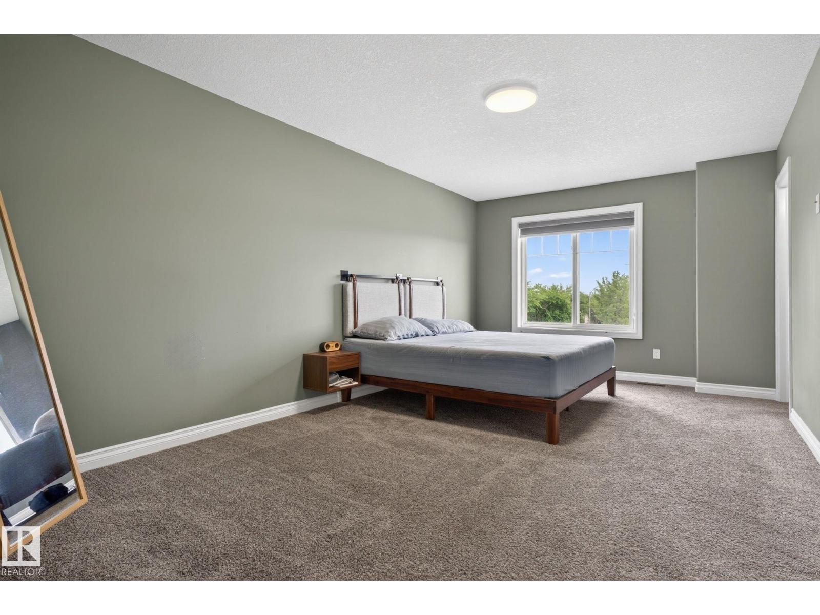 9628 221 ST NW - 27