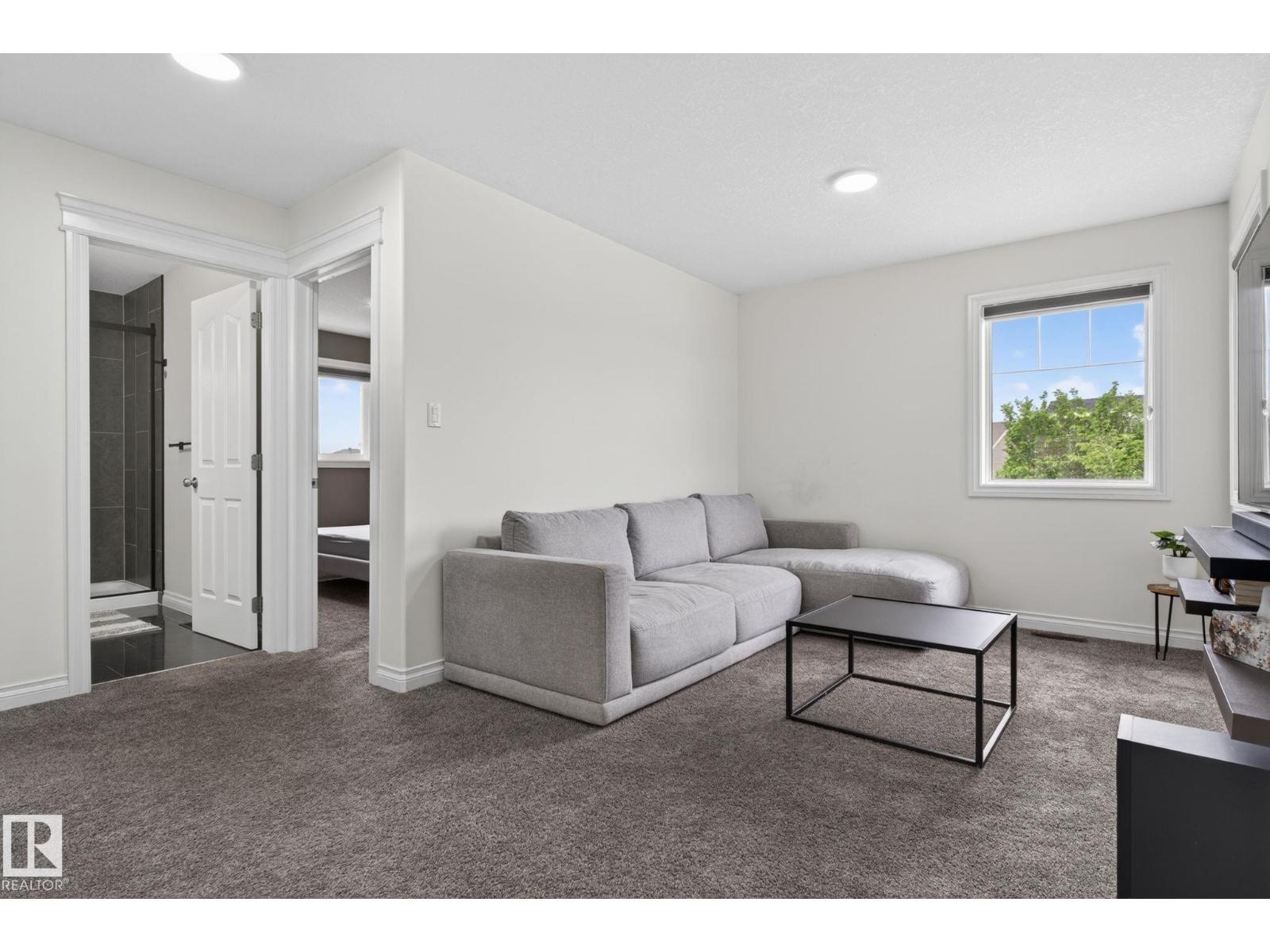 9628 221 ST NW - 38