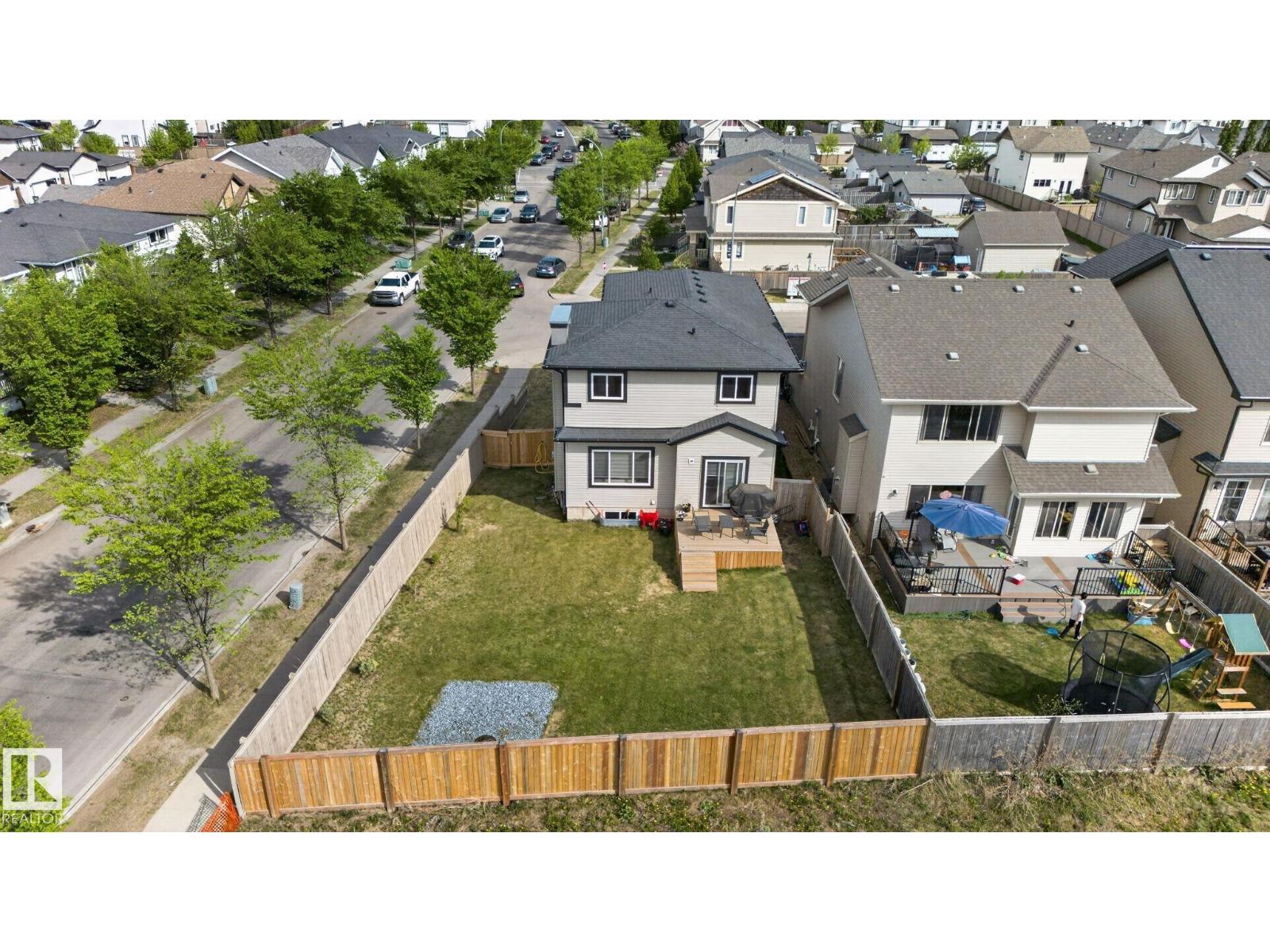 9628 221 ST NW - 6