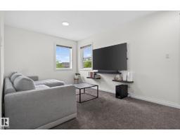 9628 221 St Nw, Edmonton, AB T5T4N7 Photo 42