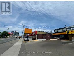 3277 Dufferin Street, Toronto, ON M6A2T4 Photo 8