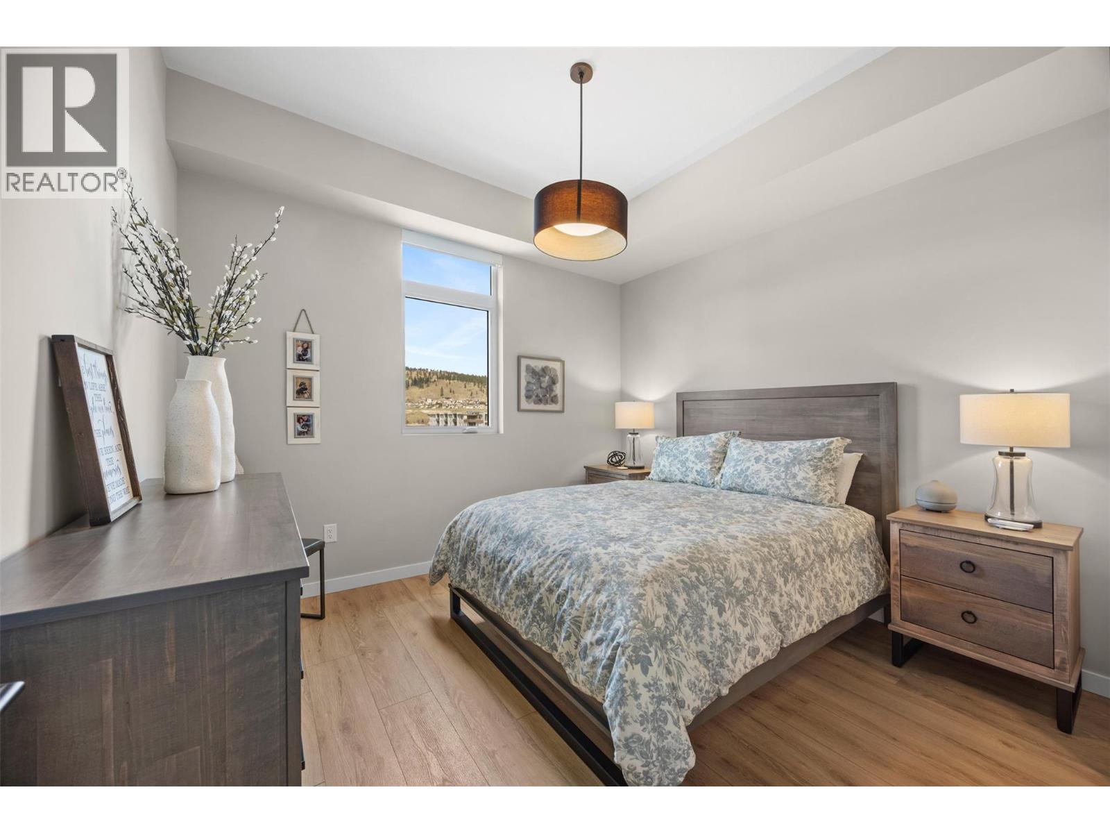 660 Cawston Avenue Unit# 610, Kelowna