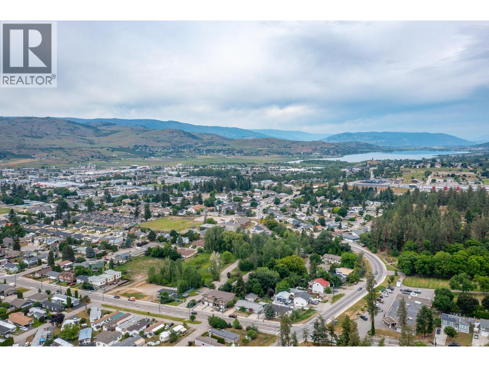 401 1607 43 Avenue, Vernon
