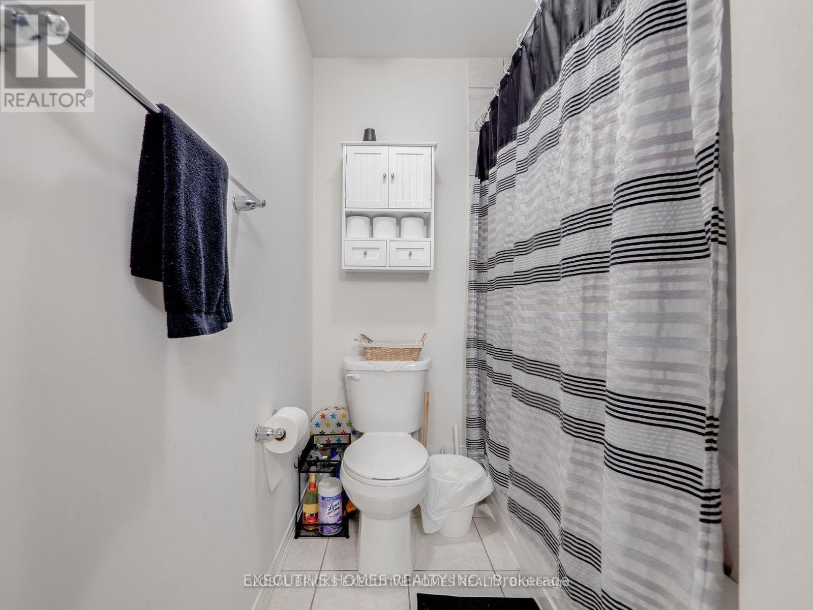 26 LILLIAN WAY - 29