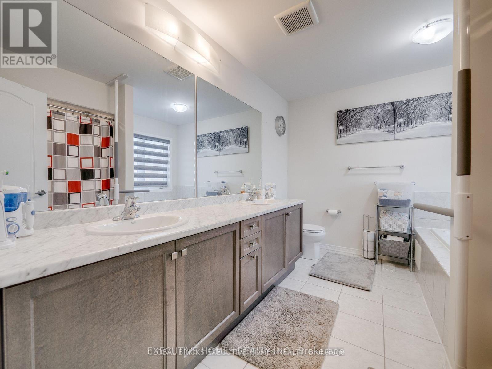 26 LILLIAN WAY - 33