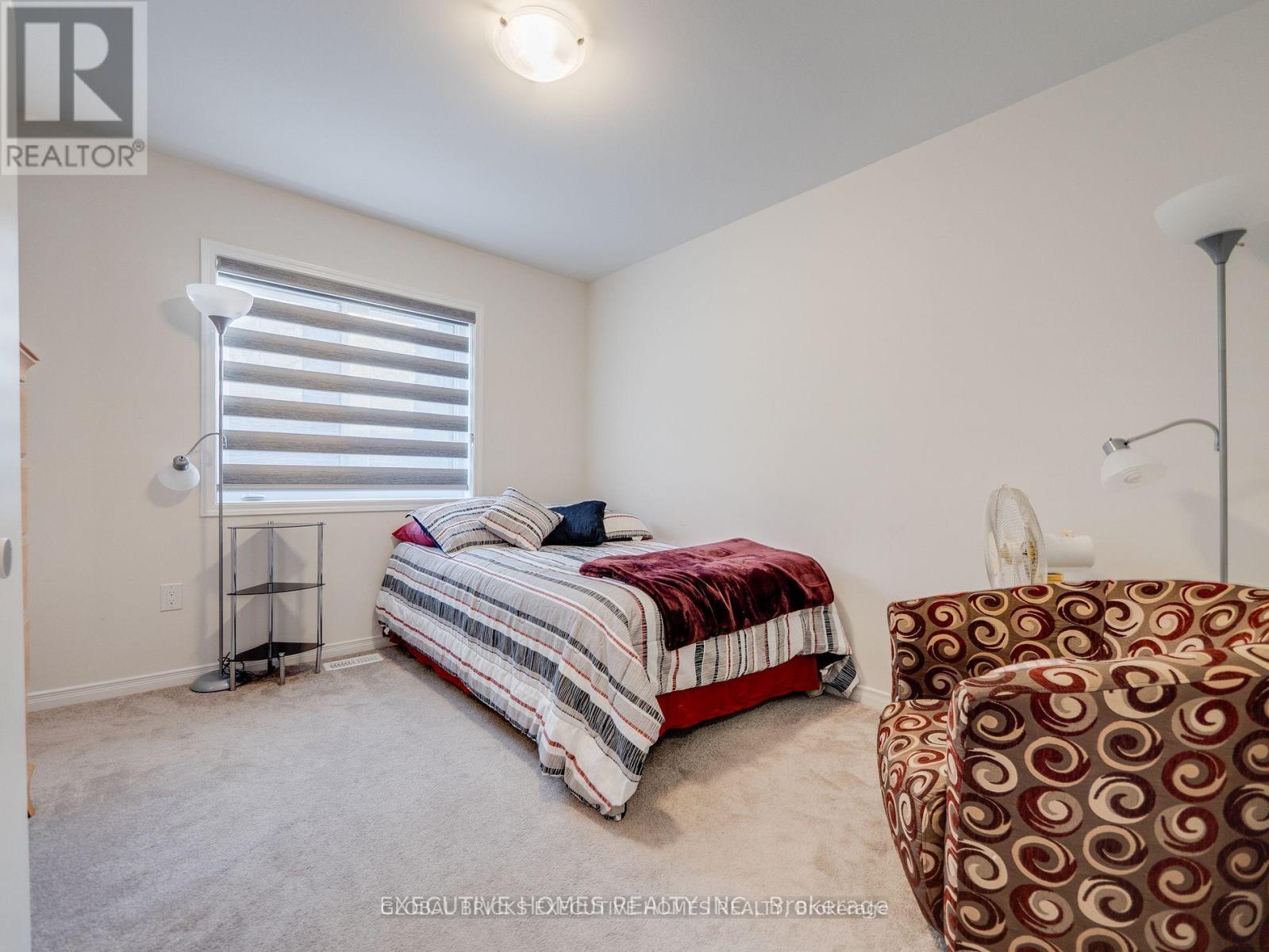 26 LILLIAN WAY - 35