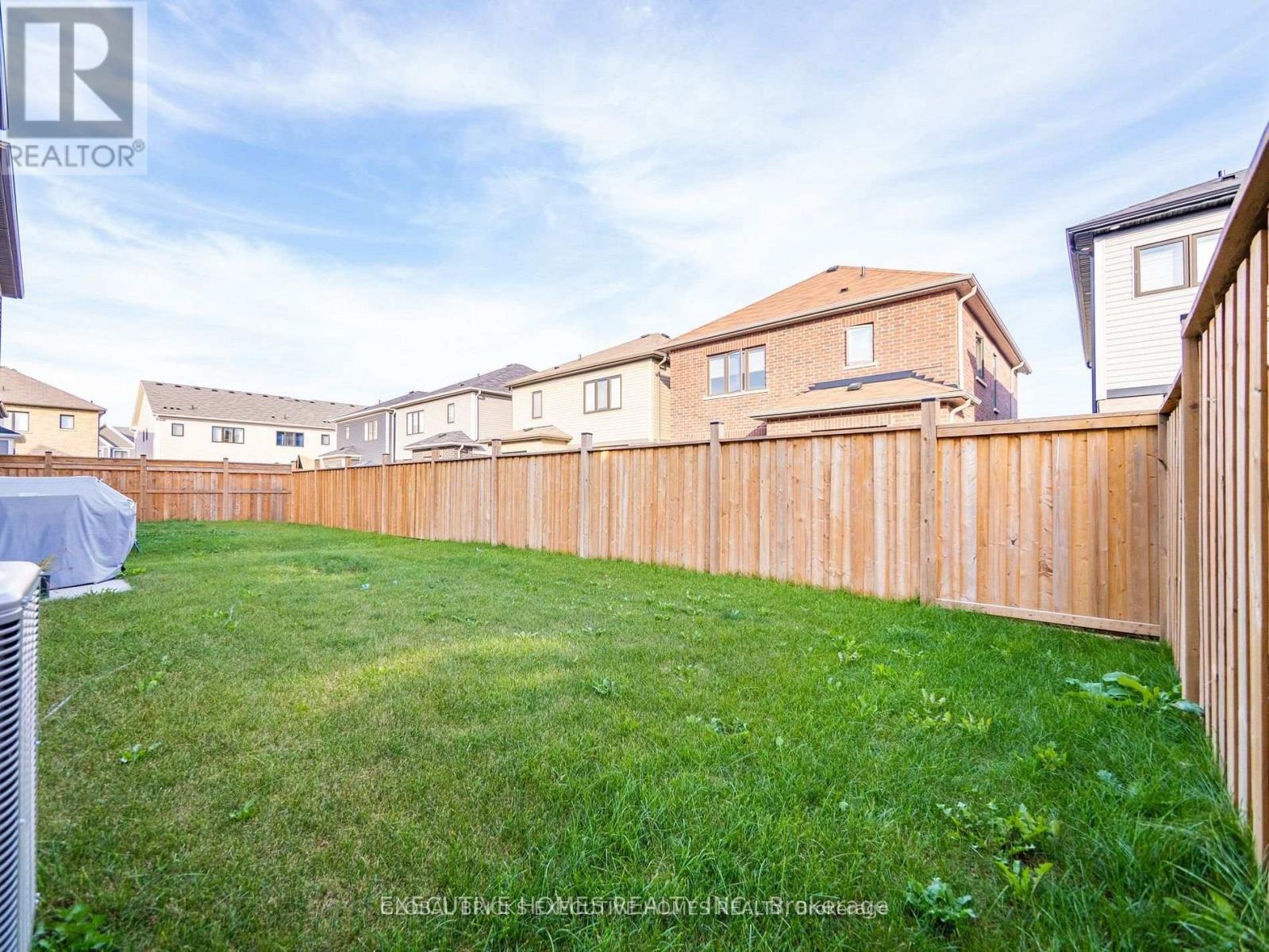 26 LILLIAN WAY - 39