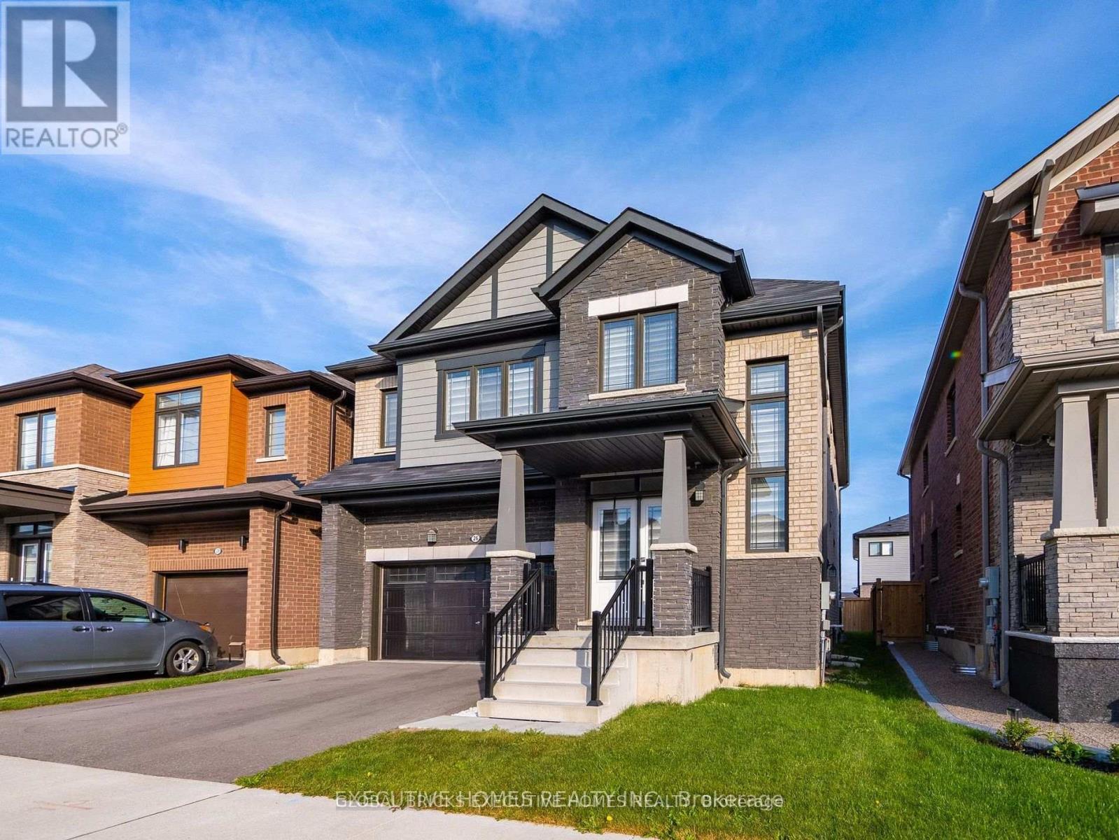 26 LILLIAN WAY - 4