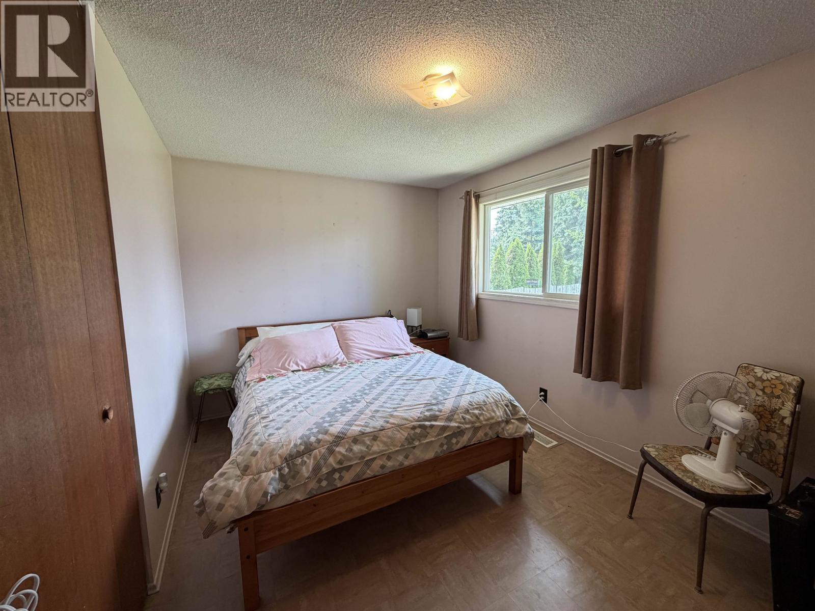Primary bedroom of 1755 IRWIN STREET · Prince George, BC