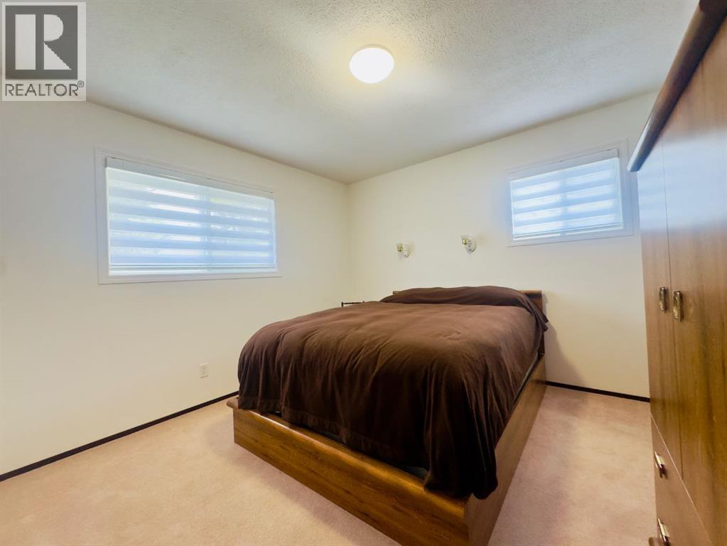 1405 61 Street - 24