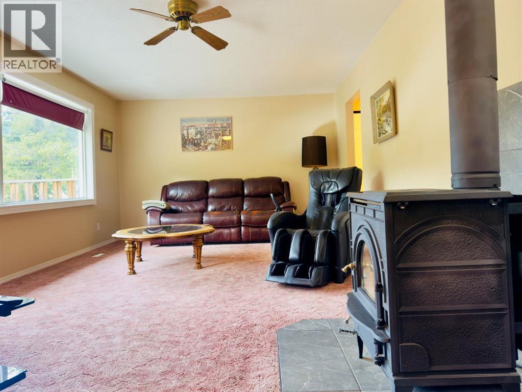 1405 61 Street - 17