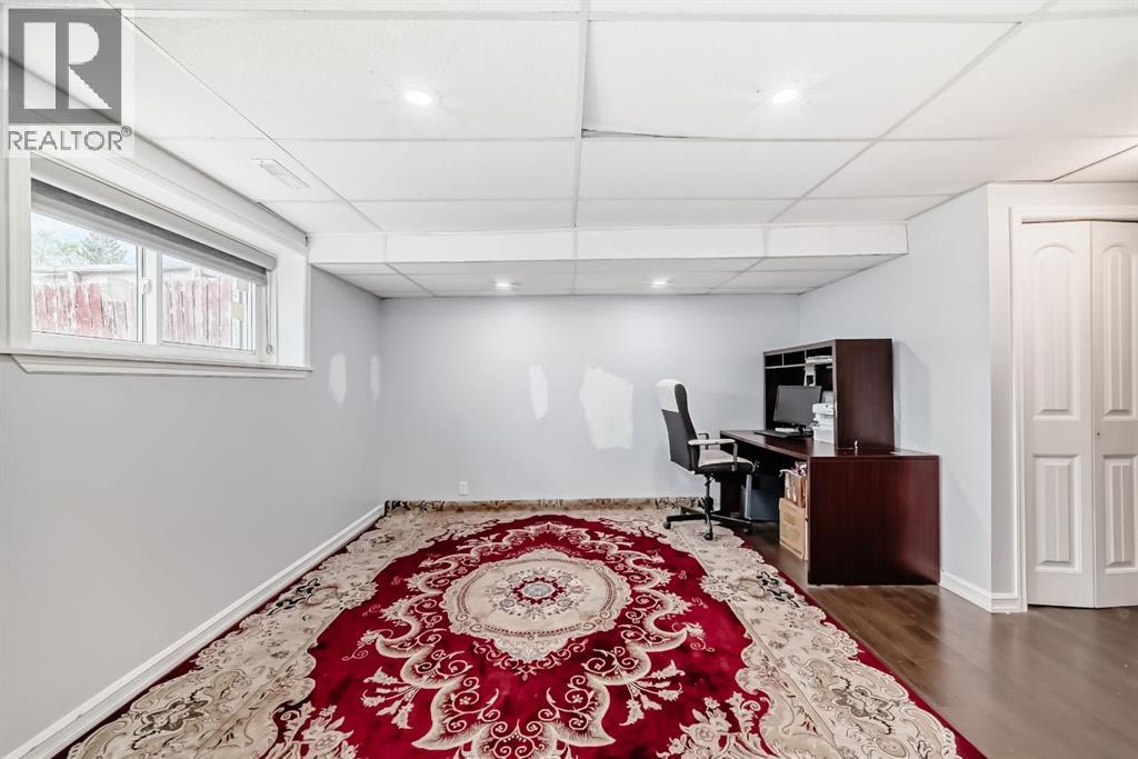 116 Pineson Place NE - 26