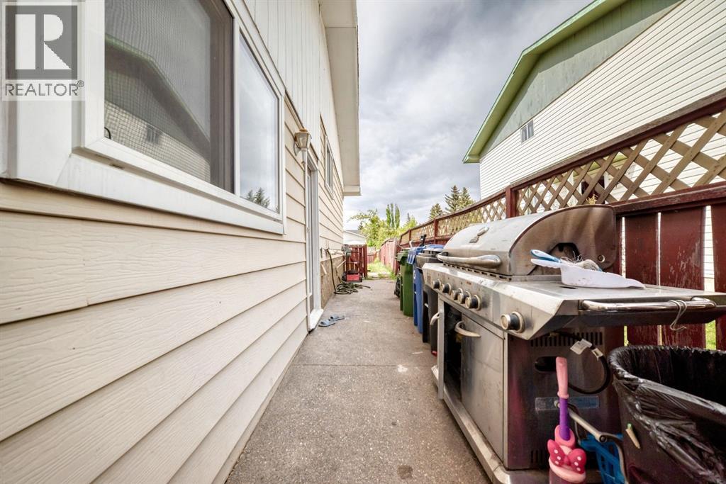 116 Pineson Place NE - 35