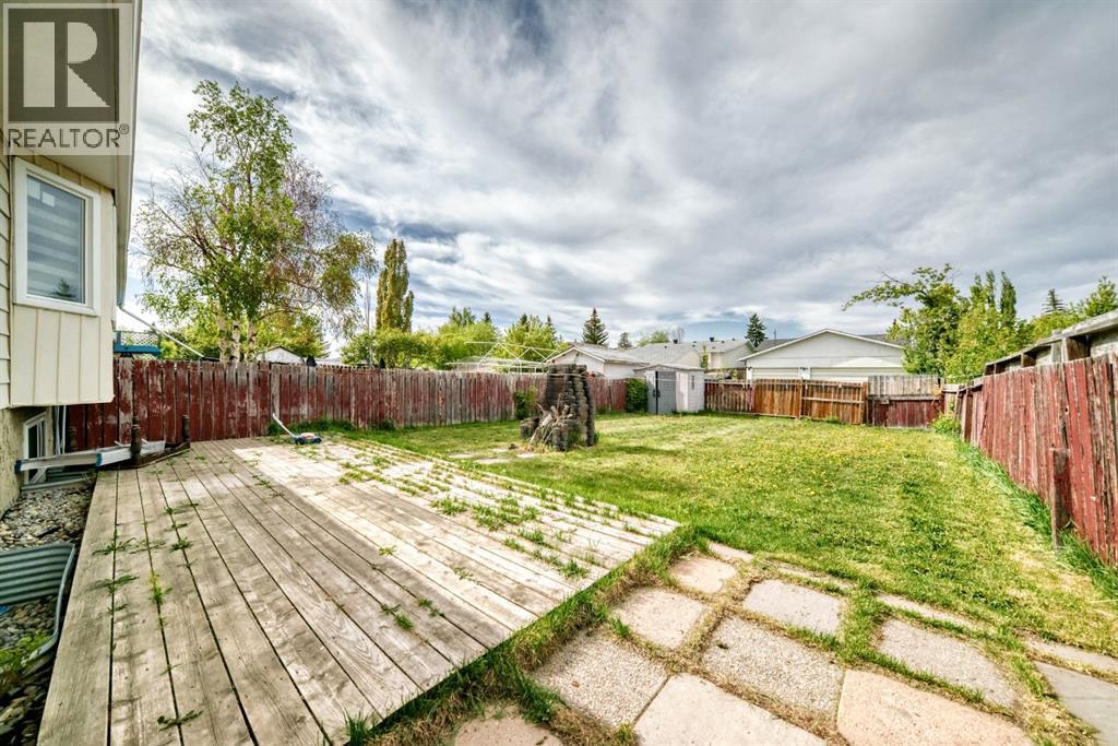 116 Pineson Place NE - 36