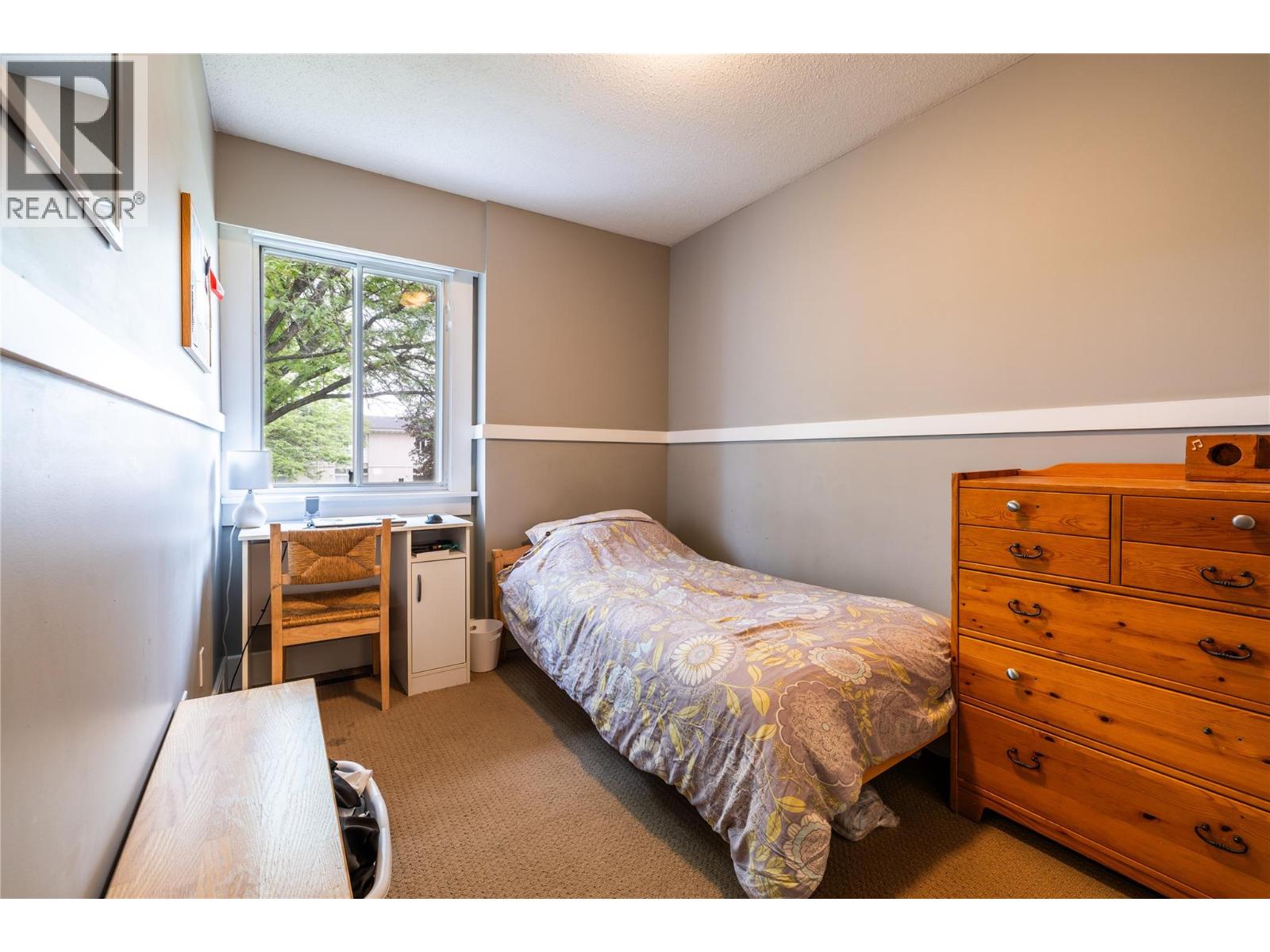 #39 1980 GLENWOOD Drive - 23
