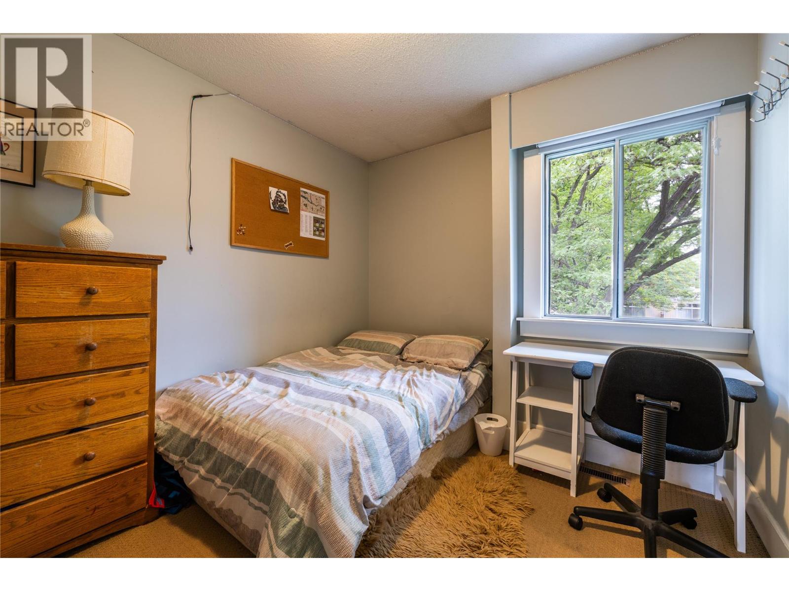 #39 1980 GLENWOOD Drive - 24