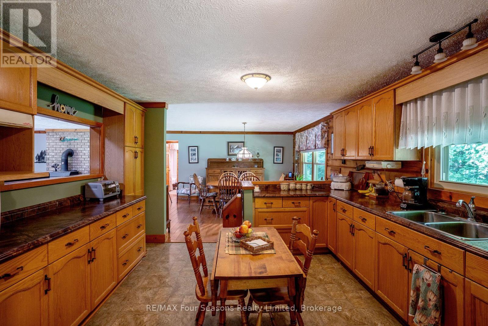 600072 50 SIDE ROAD S - Image 22