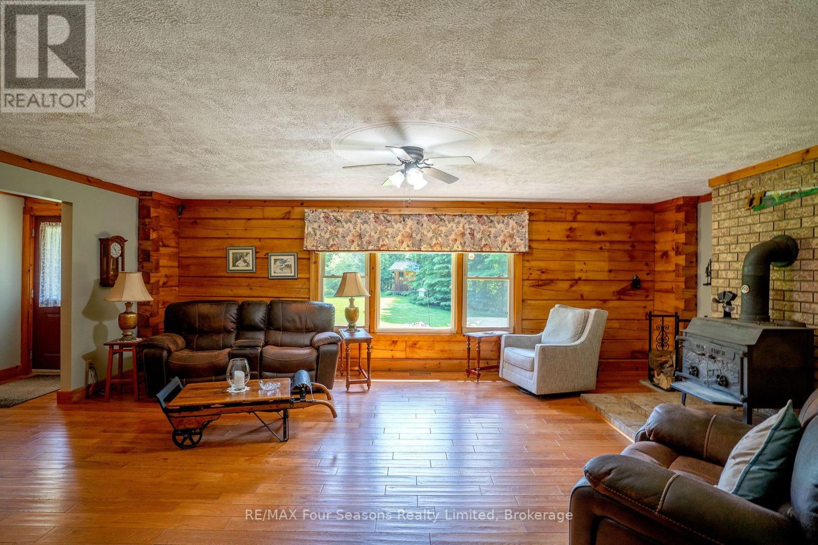 600072 50 SIDE ROAD S - Image 11