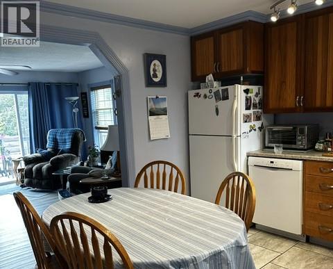 2575 Clapperton Avenue - 4