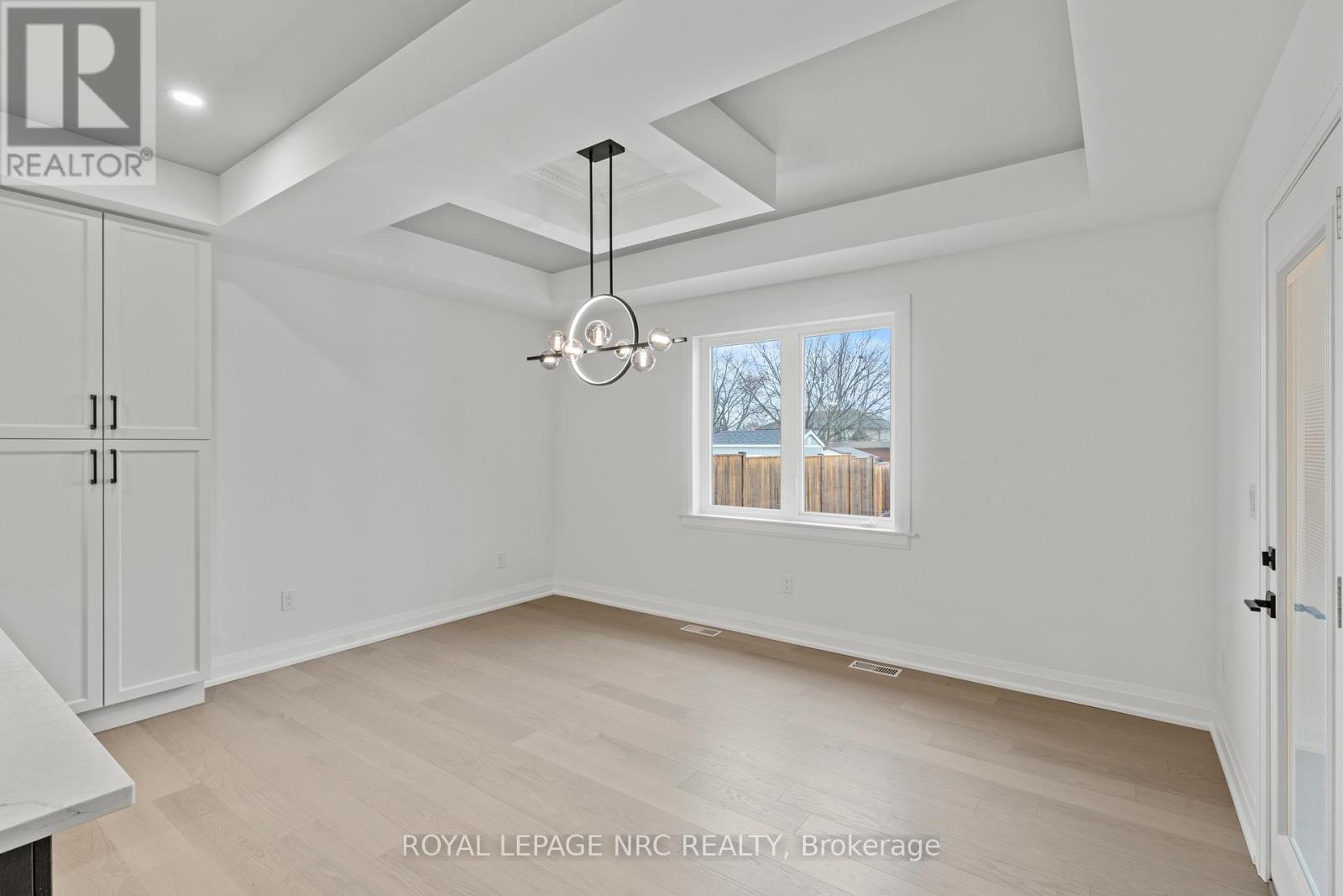 4705 LEE AVENUE - 10