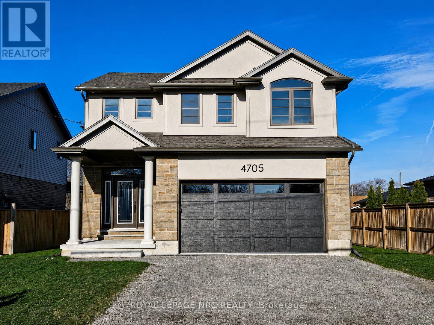 4705 LEE AVENUE - 31