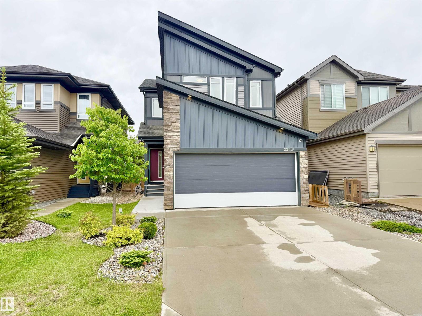 22519 96 AV NW - 1