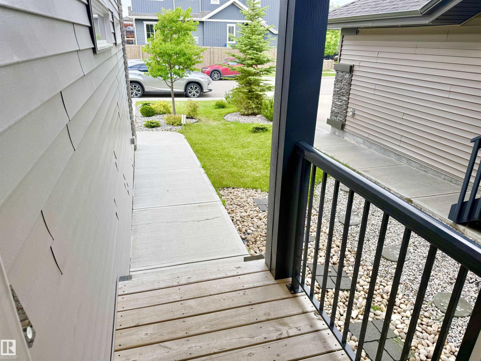 22519 96 AV NW - 6