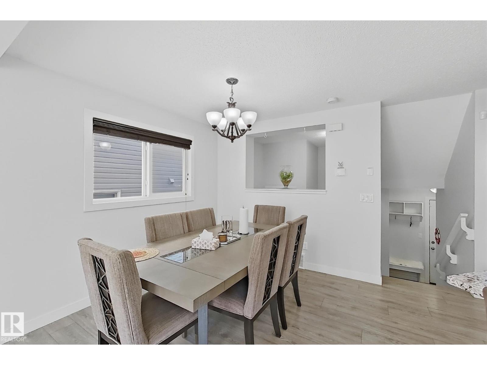 228 42 AV NW NW — photo 16