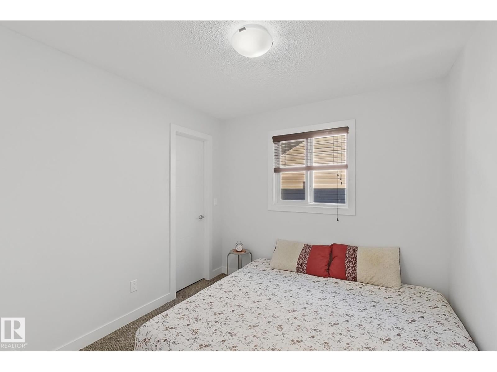 228 42 AV NW NW — photo 27