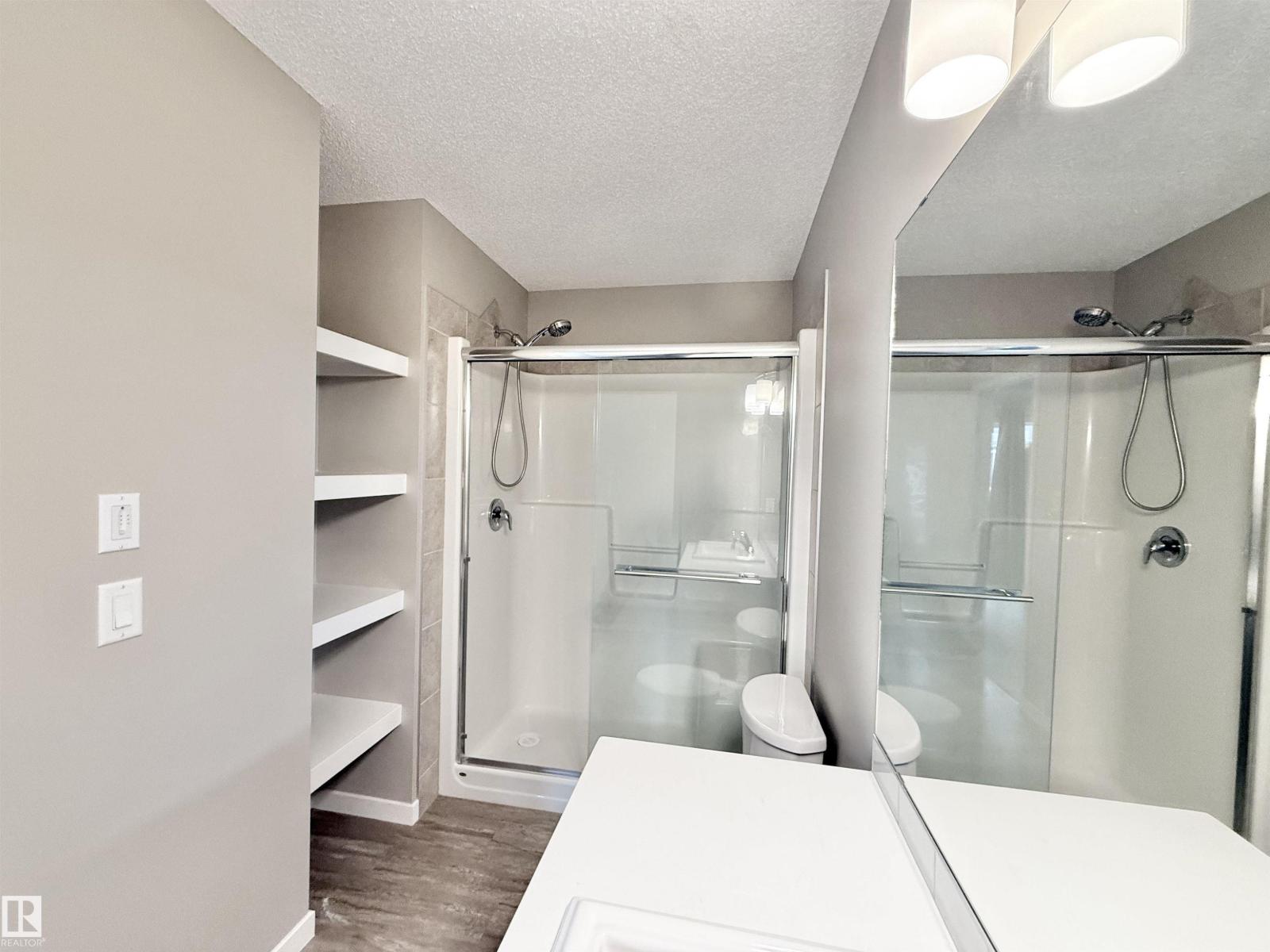 22519 96 AV NW - 26