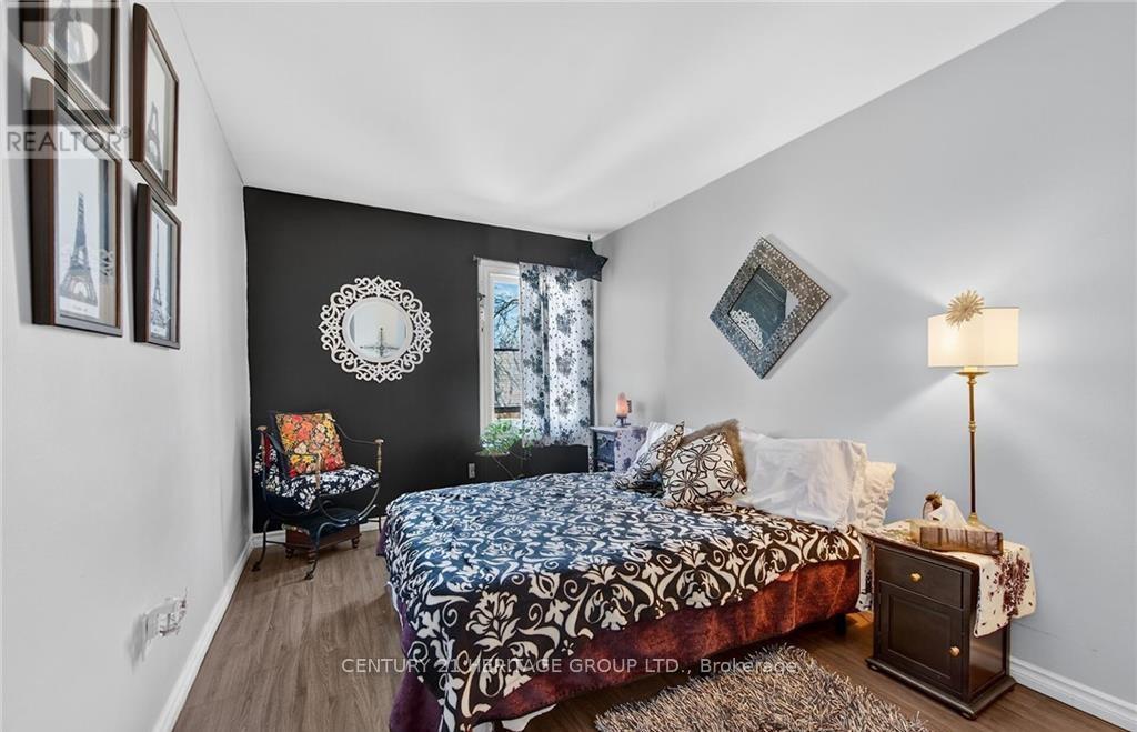 #182 17 OLD PINE TRAIL - 20