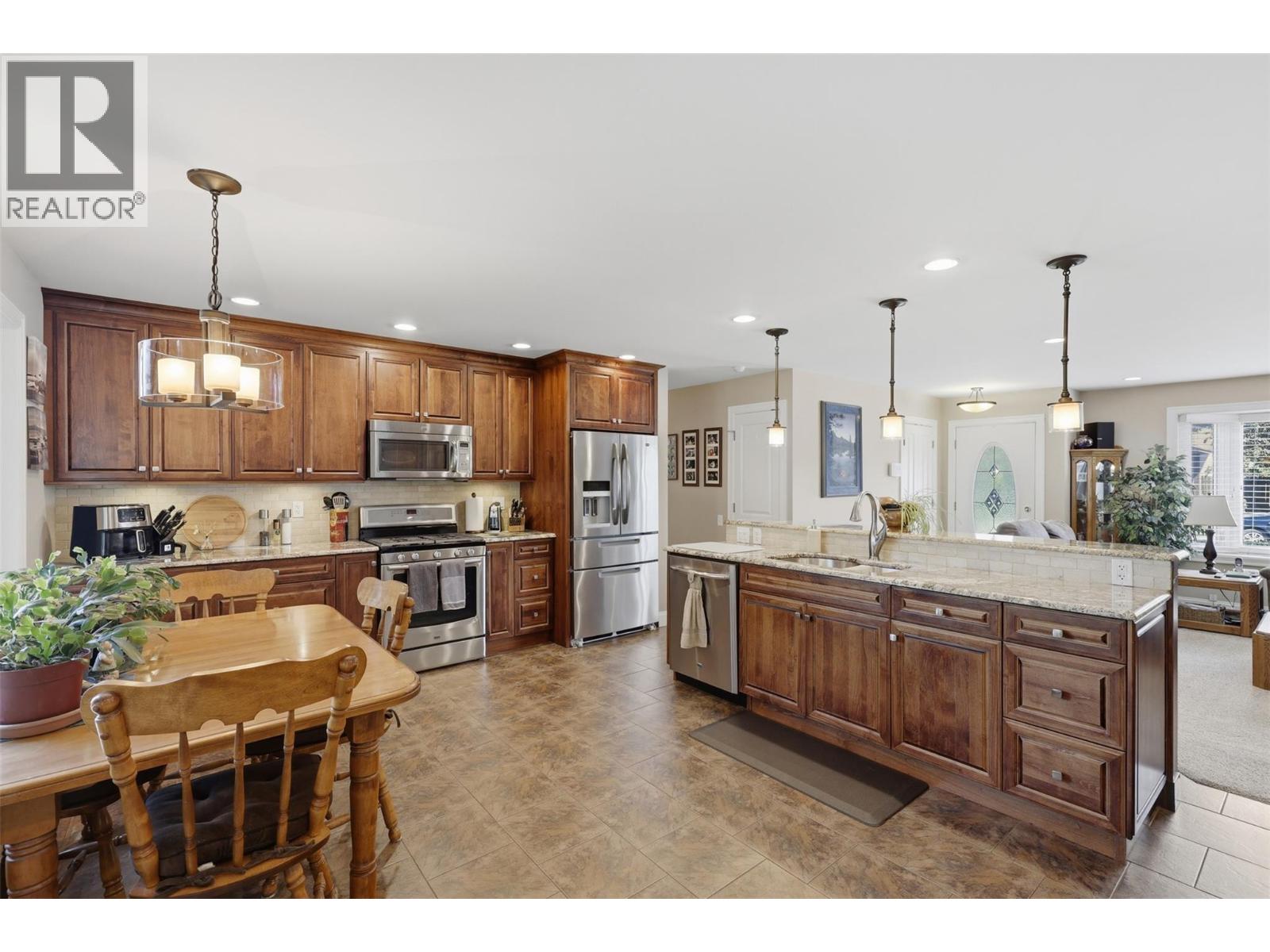 2524 Tupela Drive, Kamloops