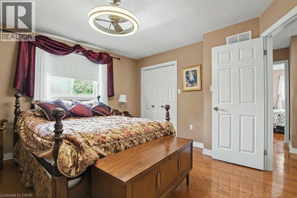 6 THEODORE Drive - 16